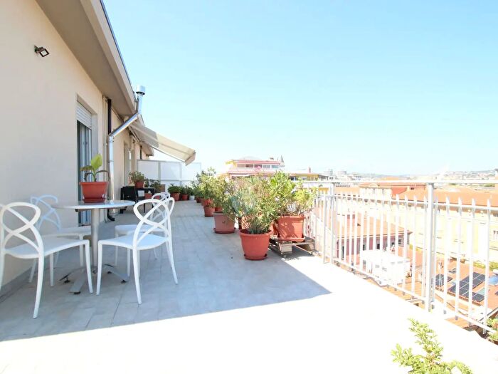 Appartamento quadrilocale in vendita in Via dei Marrucini, Pescara