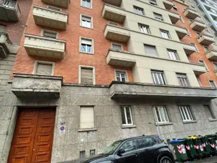 Appartamento quadrilocale in vendita in Corso Galileo Ferraris, Torino