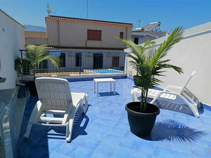 Appartamento trilocale in affitto in Via Lepanto, Balestrate