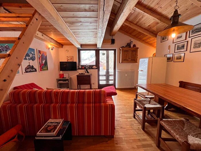 Appartamento trilocale in affitto in Strada La Palud, Centro, Courmayeur