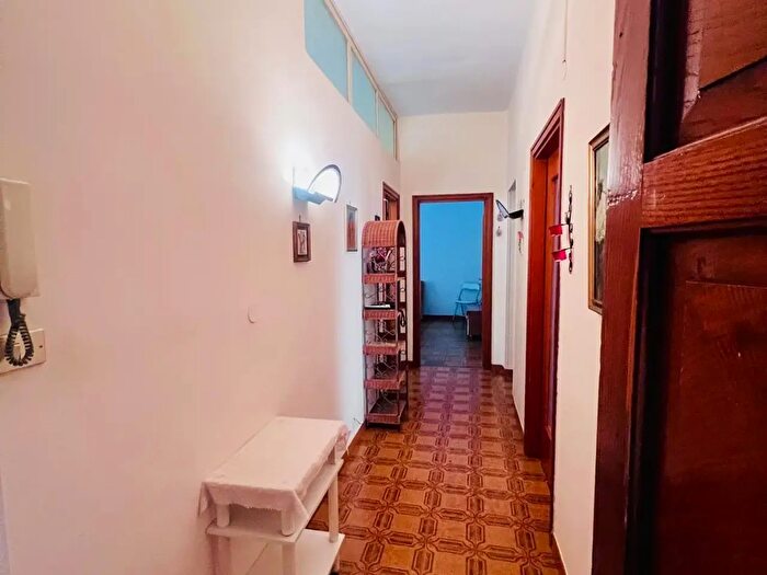 Appartamento trilocale in vendita in Piazza Ippolito di Pastina, Salerno