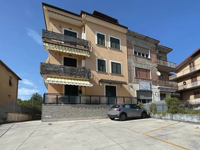 Appartamento quadrilocale in vendita in Via Castelmassimo, Veroli