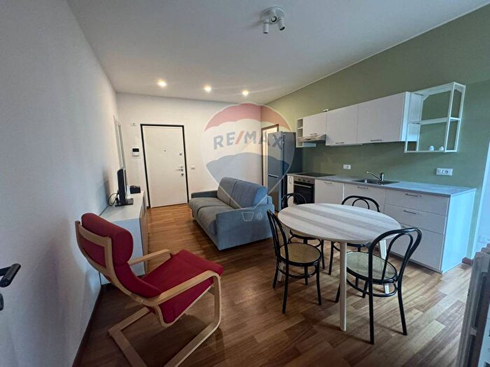 Appartamento bilocale in affitto in Via Clara Maffei, Stazione, Bergamo