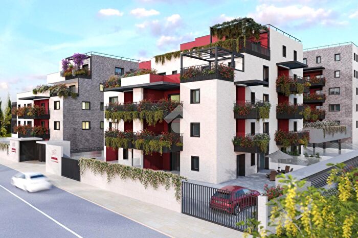 Appartamento quadrilocale in vendita in Via Domizia, Guidonia Montecelio