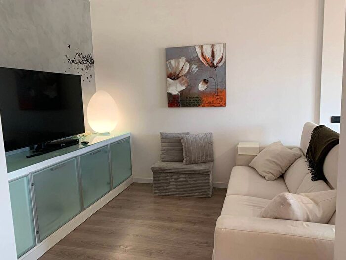 Appartamento trilocale in affitto in Celadina Boccaleone, Bergamo