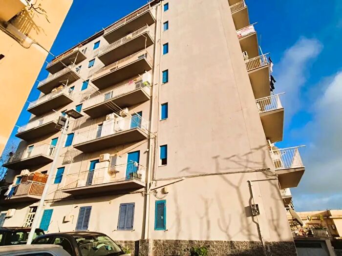 Appartamento con 5 locali in vendita in Via San Vito, Agrigento