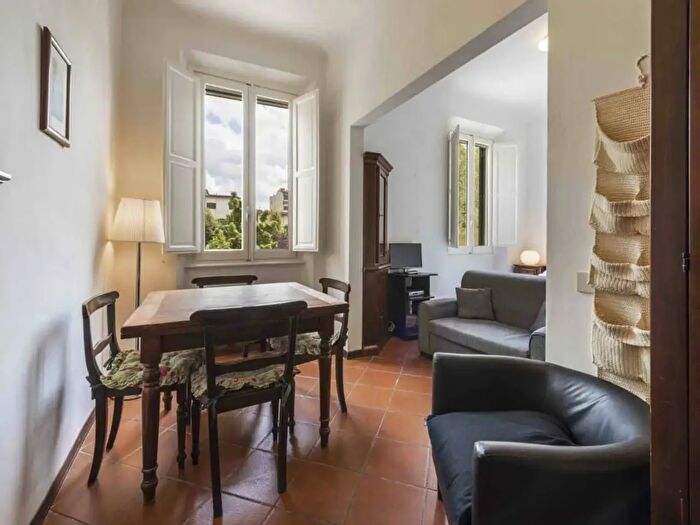 Appartamento monolocale in affitto in Borgo Allegri, Firenze