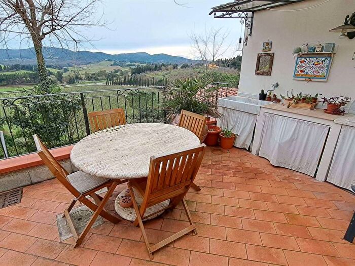 Casa trilocale in affitto in VIA NUGOLA VECCHIA, Nugola, Collesalvetti