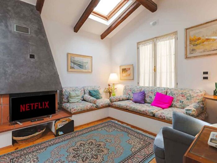 Appartamento bilocale in affitto in San Vito Campi Elisi, Trieste