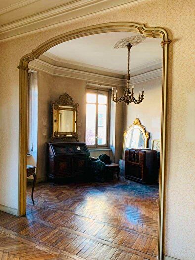 Appartamento con 6 locali in vendita in Torino