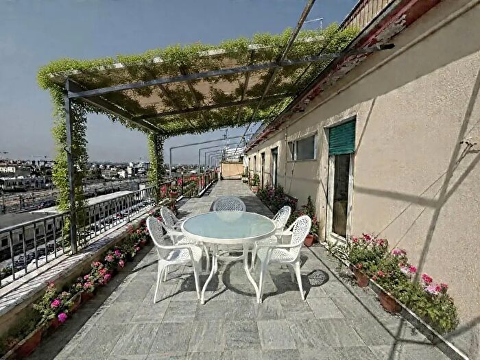 Appartamento con 7 locali in vendita in Corso Italia, Bari