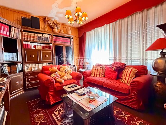 Casa con 5 locali in vendita in Pavullo Nel Frignano