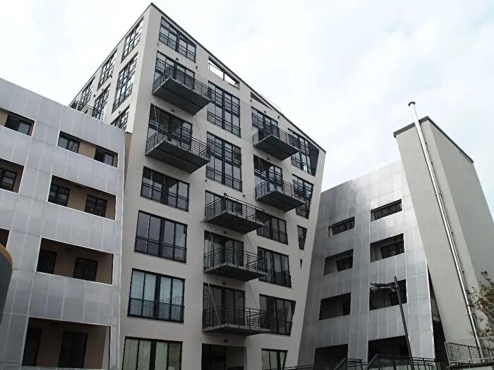 Appartamento bilocale in affitto in Viale Ortles a, Milano