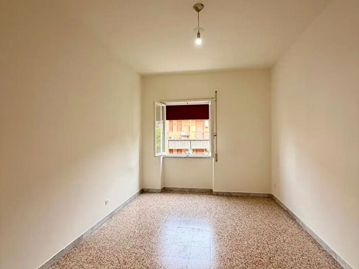 Appartamento con 5 locali in vendita in Via della Chimera, Firenze