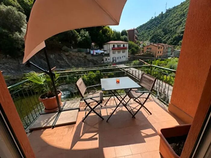 Appartamento bilocale in affitto in Via Emilio Vecchia, Varazze