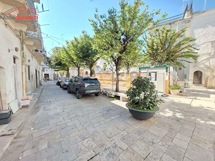Appartamento bilocale in vendita in Largo Mercato, Triggiano
