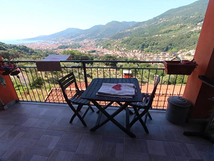 Casa con 5 locali in vendita in La Spezia