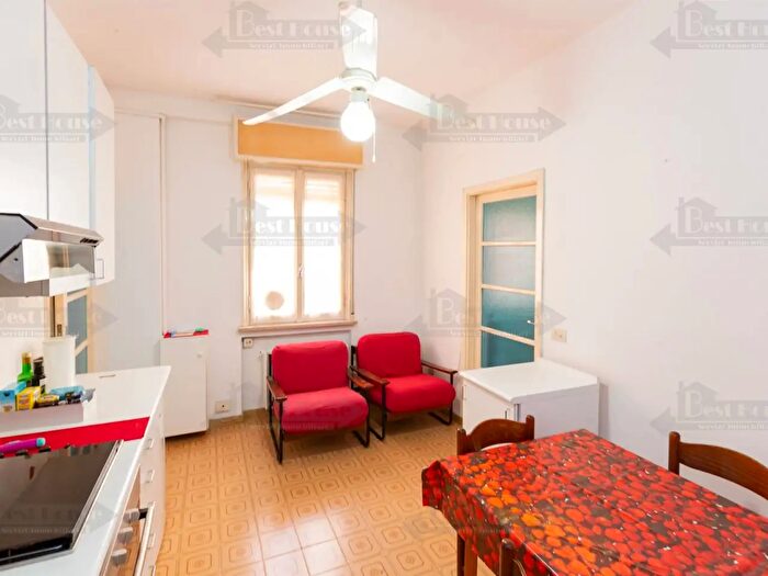 Appartamento bilocale in affitto in Via Roncaglia, Milano