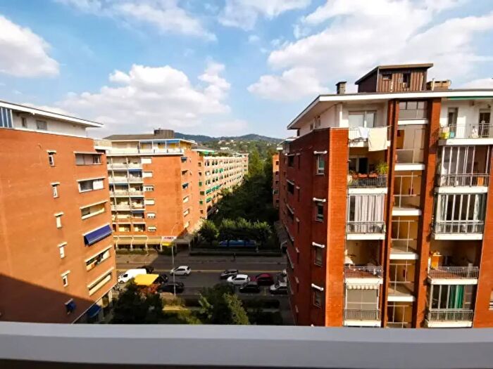 Appartamento bilocale in vendita in Via Genova, Torino