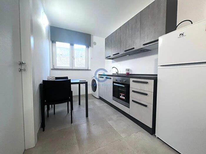 Appartamento trilocale in affitto in Catanzaro