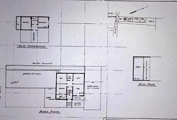 Case in Vendita e in Affitto - 3