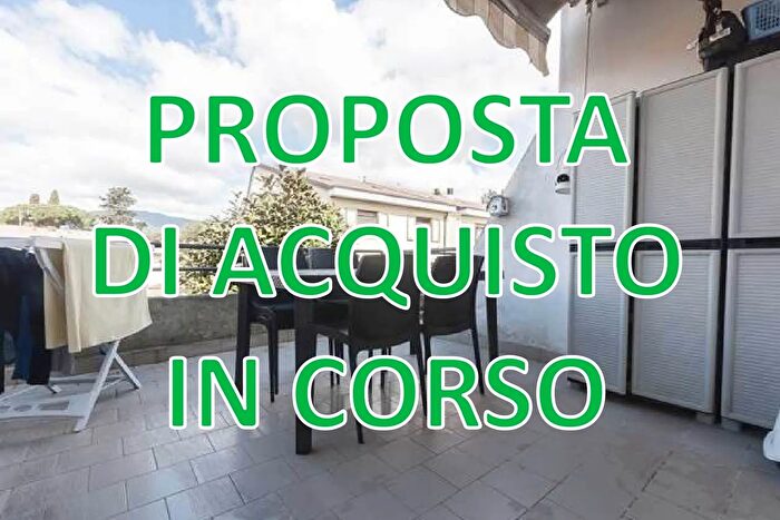 Appartamento trilocale in vendita in Suvereto Livorno, Suvereto