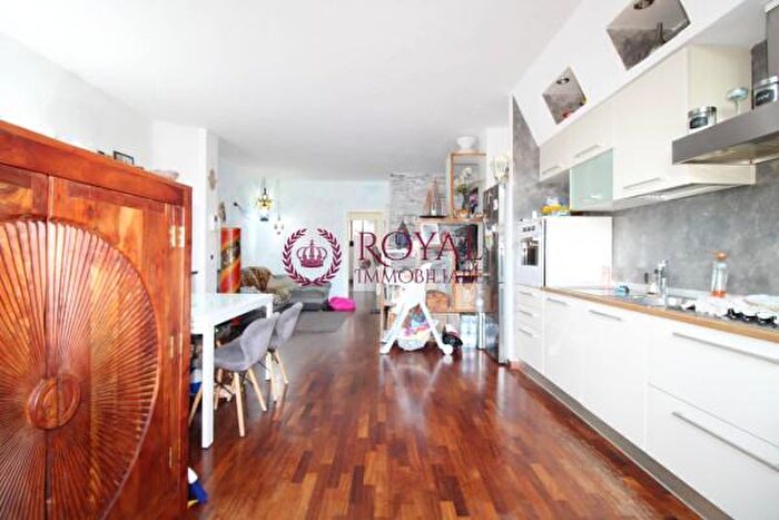 Appartamento trilocale in vendita in Livorno