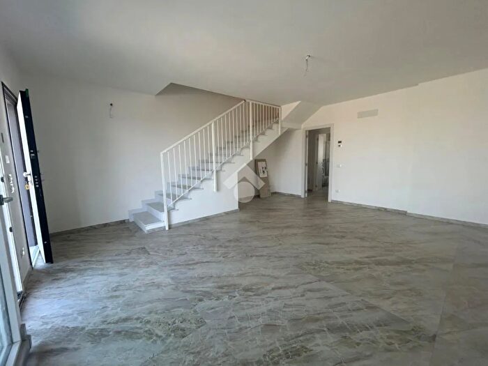 Casa con 5 locali in vendita in Via Bagnolo Salara, Ravenna