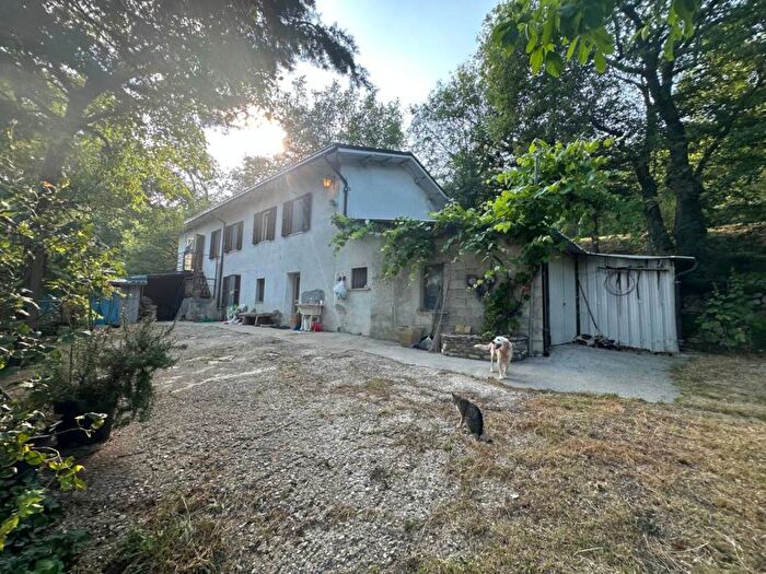 Casa con 5 locali in vendita in Contrada Santa Maria, Villa Celiera
