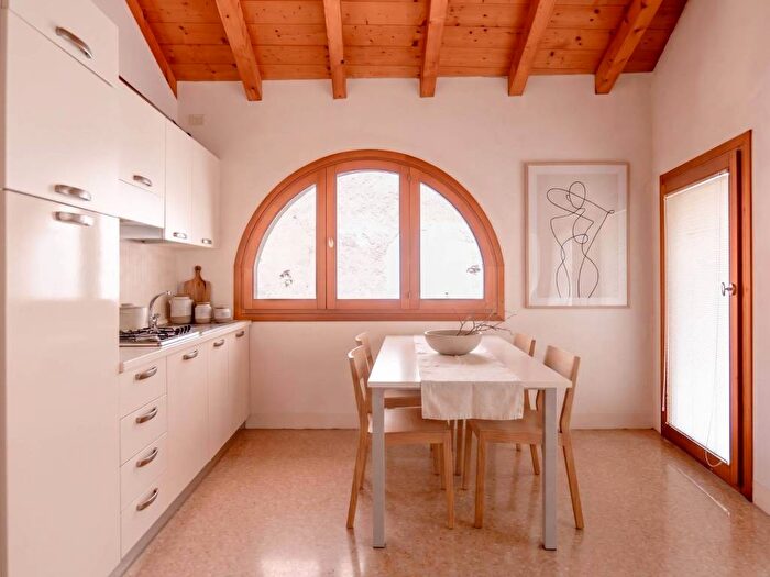 Appartamento trilocale in affitto in Centro, Bassano del Grappa