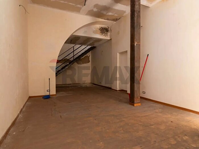 Casa quadrilocale in vendita in Via Conte Alaimo, Lentini