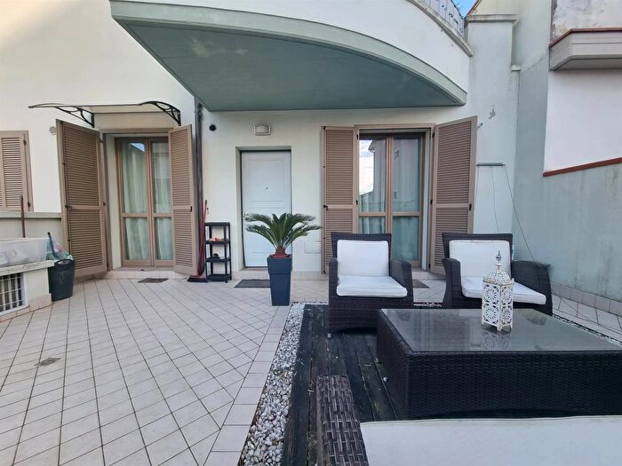 Appartamento trilocale in vendita in Empoli, Vinci