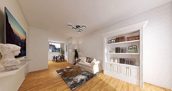 Casa con 5 locali in vendita in Piazza Bernardo Tanucci Firenze, Firenze