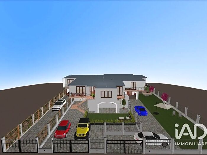 Casa quadrilocale in vendita in Via della Resistenza Trav Pagano, Scafati