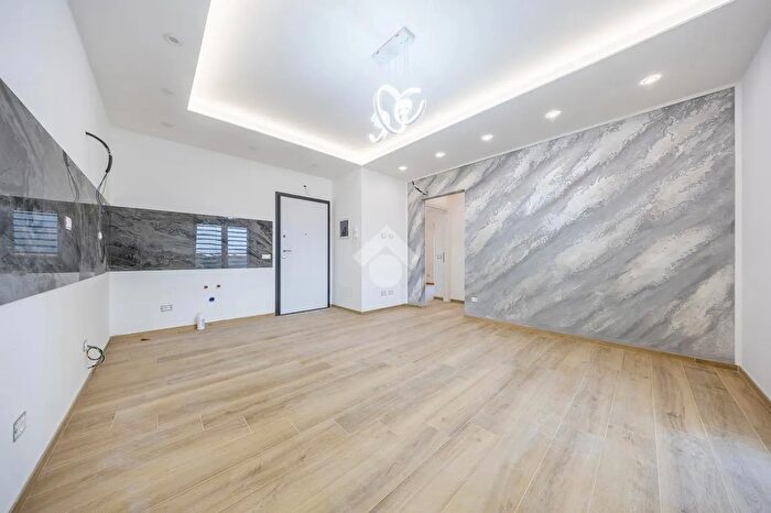 Appartamento trilocale in vendita in Via Casilina, Roma