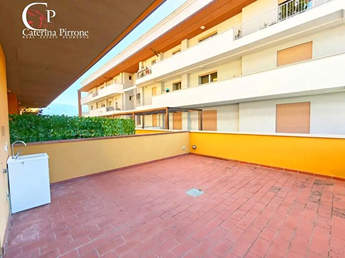 Appartamento bilocale in vendita in Via Francesco Petrarca, Figline e Incisa Valdarno