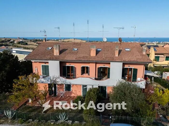 Appartamento bilocale in vendita in Via degli Ulivi, San Costanzo
