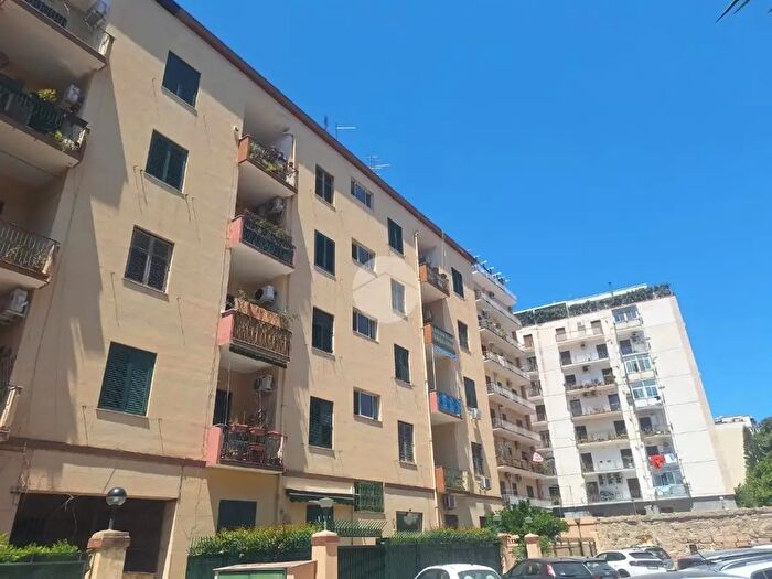 Appartamento quadrilocale in vendita in Viale Lazio, Palermo