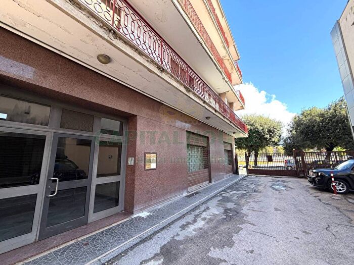 Appartamento con 5 locali in affitto in Via onorevole francesco napolitano, Centro, Nola