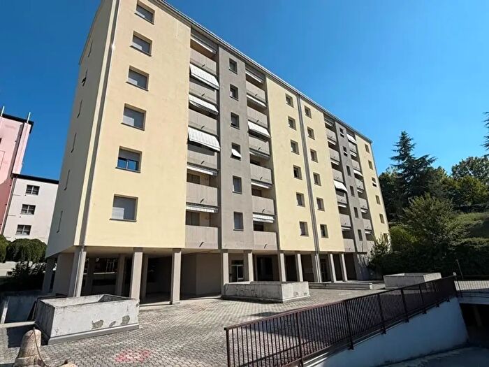Appartamento con 5 locali in vendita in Via Solferino, Fornovo Di Taro
