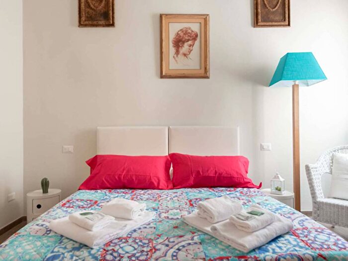 Appartamento trilocale in affitto in Via San Zanobi, San Marco SS Annunziata, Firenze