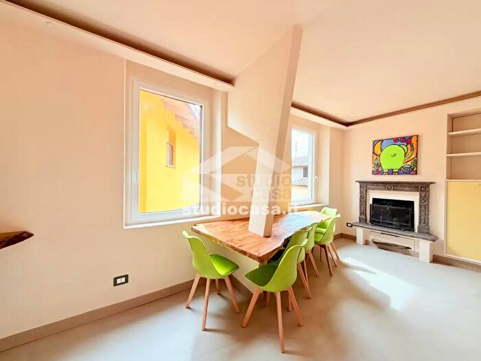 Case in Vendita e in Affitto - 2