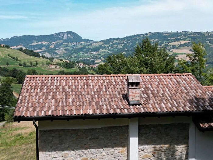 Casa quadrilocale in vendita in Via Prà del Bosco, Toano