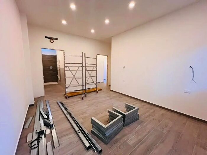 Appartamento trilocale in vendita in Cecina