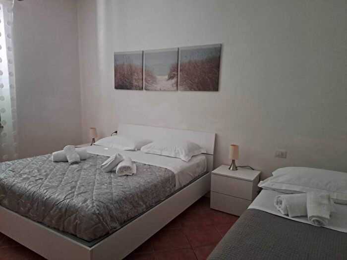 Appartamento trilocale in affitto in Mazzini Oberdan, Firenze