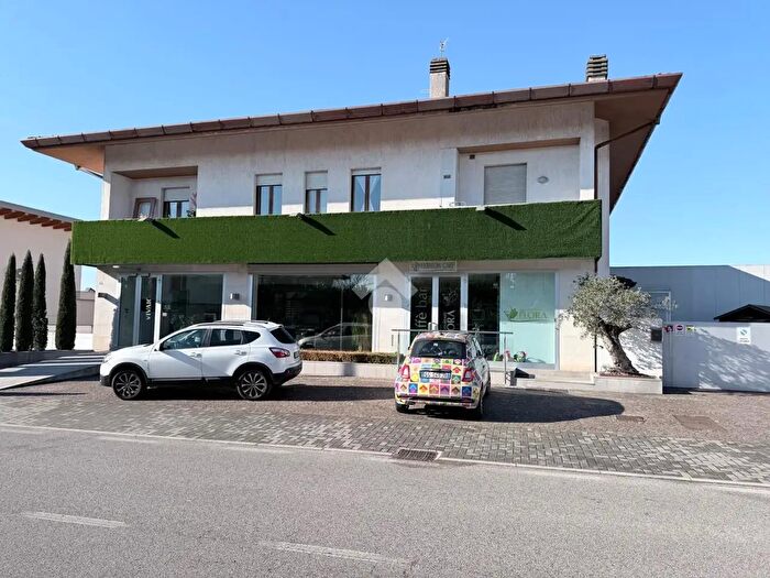 Appartamento bilocale in vendita in Via Biella, Udine