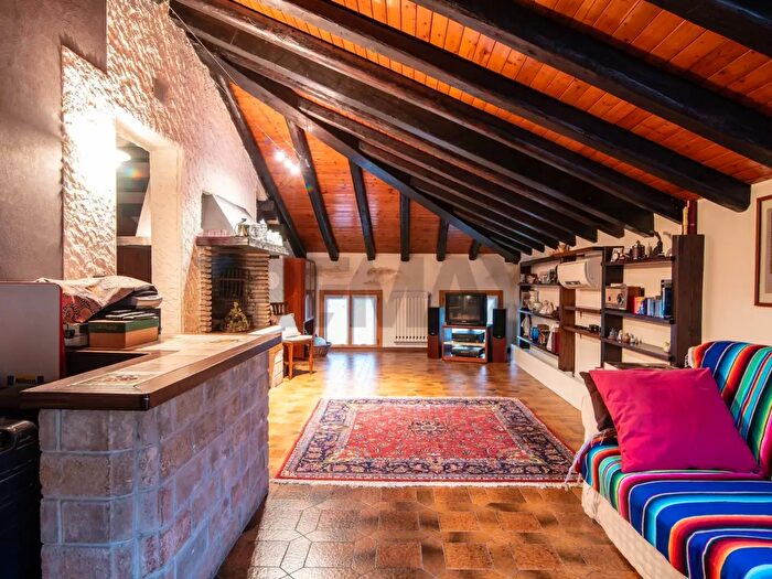 Casa con 5 locali in vendita in Padova