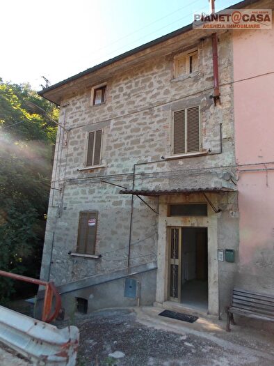 Casa con 5 locali in vendita in Frazione Ponte di Pedana, Ascoli Piceno