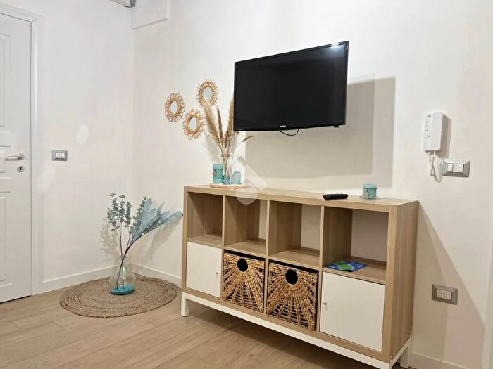 Appartamento trilocale in vendita in Via a Castriota, Gallipoli