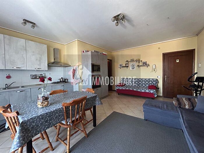 Appartamento con 5 locali in vendita in Via del Gesu, Casalmaggiore